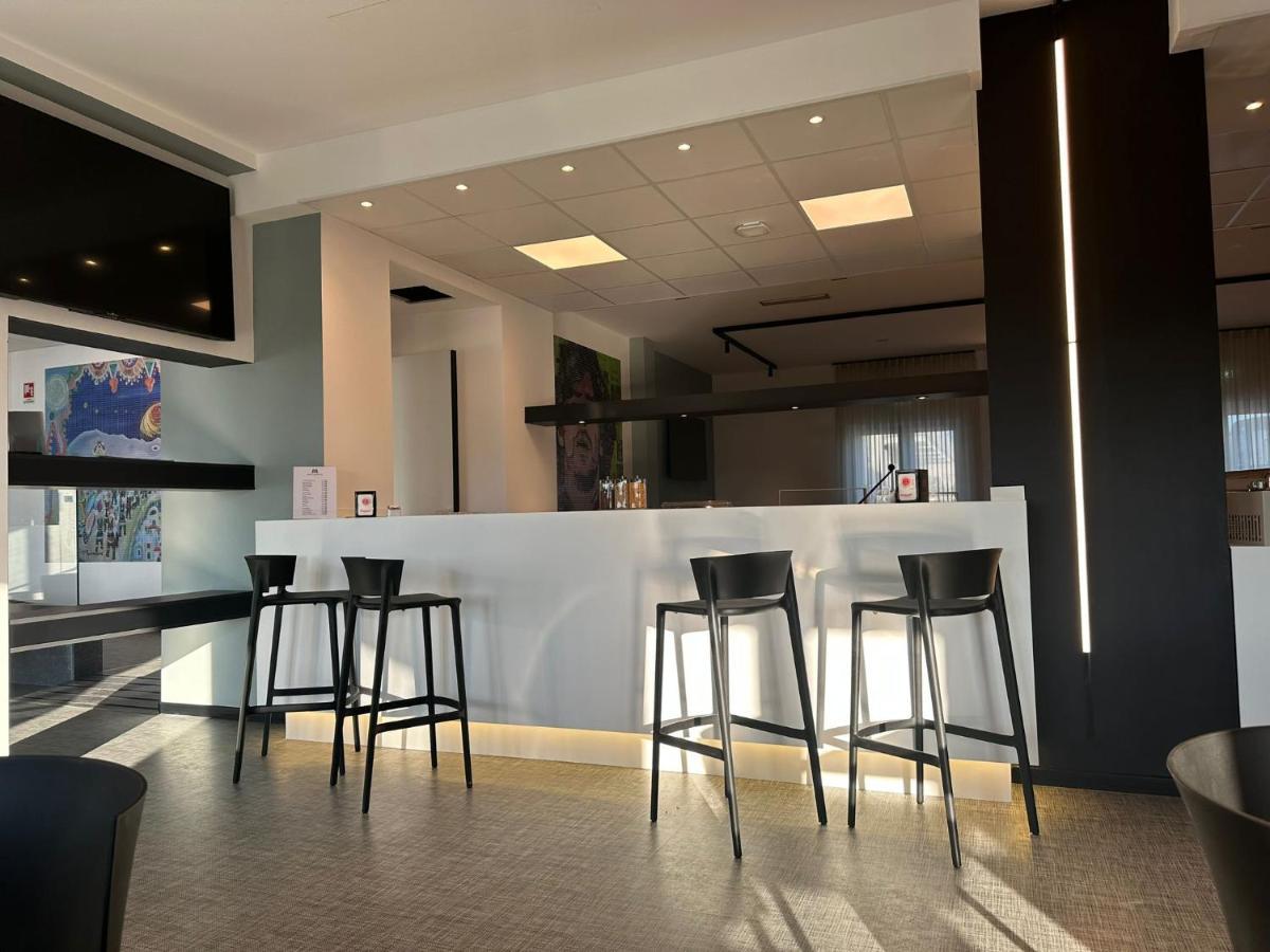 מטרה Hotel Mosaico מראה חיצוני תמונה